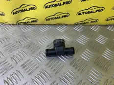 Фланец (тройник) системы охлаждения Volkswagen Amarok (2010-н.в.) 2012 2H0122096E ПИКАП 2.0 D CDCA