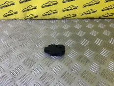 Моторчик заслонки печки Mercedes-Benz GLB 200 (2019-н.в) 2021 A0999063502 ВНЕДОРОЖНИК 1.3 I M282