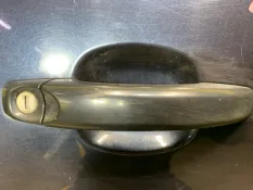 Ручка двери наружная передняя правая Volkswagen Amarok (2010-н.в.) 2012 2H0837205C ПИКАП 2.0 D CDCA