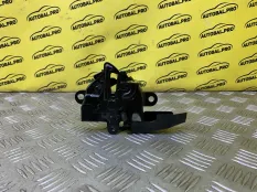 Замок капота Toyota Hilux (2005-2015) 2010 535100K281