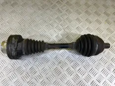 Полуось передняя левая (приводной вал, ШРУС) Volkswagen Amarok (2010-2016) 2014 ПИКАП 2.0 D CNEA