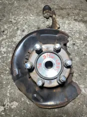 Кулак поворотный левый Toyota Land Cruiser Prado 150 (2009-2023) 2016 4321260240 2.8 D 1GDFTV