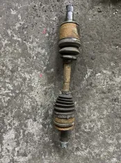 Полуось передняя левая (приводной вал, ШРУС) Toyota Land Cruiser (100) 1998-2007 2002 4.7 I 2UZFE