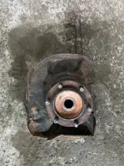 Кулак поворотный левый Toyota Land Cruiser Prado 120 (2002-2009) 2004 4321260170 3.0 D 1KDFTV