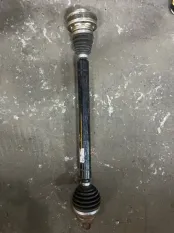 Полуось задняя (приводной вал, ШРУС) Volkswagen Golf VII 2012-2017 2014 5Q0407272E 2.0 D, левый