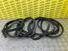 Уплотнитель Toyota Land Cruiser Prado 150 (2009-2023) 2014 6231160150 ВНЕДОРОЖНИК 3.0 D 1KDFTV