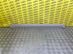 Пластик салона Toyota Hilux (2005-2015) 2005 642610K010 ПИКАП 3.0 D 1KDFTV
