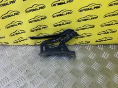 Петля капота правая Kia Sportage V (2021-н.в) 2024 66920R2000 ВНЕДОРОЖНИК 1.6 I