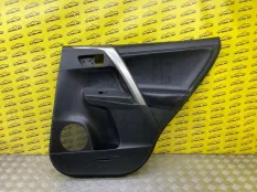 Обшивка двери задняя правая Toyota Rav 4 (CA40) (2012-2019) 2013 6763042550 2.2 D 2ADFTV
