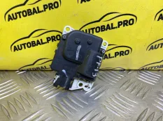 Моторчик заслонки печки Nissan Pathfinder (R51M) 2004-2013 2008 VP6NEH19E616BA ВНЕДОРОЖНИК 2.5 D YD25DDTI