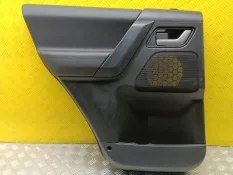 Обшивка двери задняя левая Land Rover Freelander II (2006-2014) 2011 LR032030 2.2 D 224DT