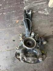 Кулак поворотный левый Toyota Hilux (2005-2015) 2013 432120K030 3.0 D 1KDFTV