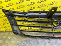 Решетка радиатора Toyota Hilux (2005-2015) 2012 531110K480 ПИКАП 2.5 D 2KDFTV