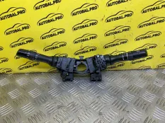 Переключатель подрулевой (стрекоза) Toyota Hilux (2005-2015) 2012 8414052171 ПИКАП 2.5 D 2KDFTV