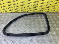 Уплотнитель Mercedes-Benz GL-Класс I X164 500 (2006-2009) 2006 A1646701439 5.5 I M273, задний правый