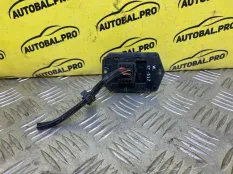 Сопротивление печки Toyota Hilux (2005-2015) 2012 871380K090 ПИКАП 2.5 D 2KDFTV