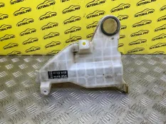 Бачок омывателя Toyota Hilux (2005-2015) 2012 8535571011 ПИКАП 2.5 D 2KDFTV