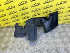Дефлектор радиатора Toyota Hilux (2005-2015) 2012 532940K050 ПИКАП 2.5 D 2KDFTV, левый