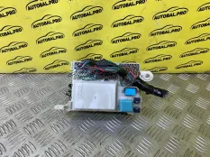 Блок предохранителей Toyota Hilux (2005-2015) 2012 827300K030 ПИКАП 2.5 D 2KDFTV