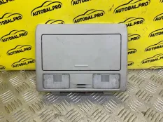 Фонарь салона (плафон) Toyota Hilux (2005-2015) 2012 812600K020 ПИКАП 2.5 D 2KDFTV
