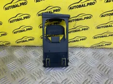 Подстаканник Toyota Hilux (2005-2015) 2012 556250K010 ПИКАП 2.5 D 2KDFTV