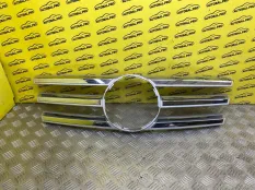 Решетка радиатора Mercedes-Benz GL-Класс I X164 500 (2006-2009) 2006 A1648880823 5.5 I M273