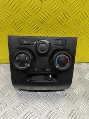 Блок управления печки/климат-контроля ISUZU D-Max II (2012-2021) 2012 8980526444 ПИКАП 2.5 D TFS86J