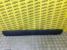 Накладка двери (крышки) багажника Toyota Rav 4 (XA50) (2018-н.в.) 2025 768020R050 2.0 I