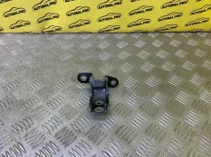 Петля двери передней правой верхняя Toyota Rav 4 (XA50) (2018-н.в.) 2025 6871002031 2.0 I