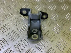 Петля двери передней правой верхняя Toyota Rav 4 (XA50) (2018-н.в.) 2025 6871002031 2.0 I