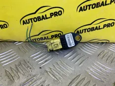 Датчик удара Dodge Caliber I (2006-2012) 2006 04896061AA 2.0 D ECD