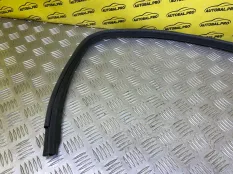Уплотнитель двери задней левой Dodge Caliber I (2006-2012) 2006 05074160AD 2.0 D ECD