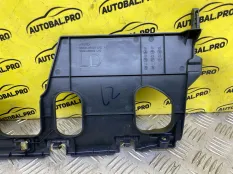 Пластик салона Toyota Rav 4 (XA50) (2018-н.в.) 2025 556060R090 2.0 I