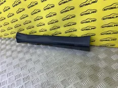 Накладка на порог внутренняя передняя левая Toyota Rav 4 (XA50) (2018-н.в.) 2025 679140R080 2.0 I