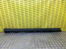 Накладка на порог наружная правая Toyota Rav 4 (XA50) (2018-н.в.) 2025 758500R021 2.0 I
