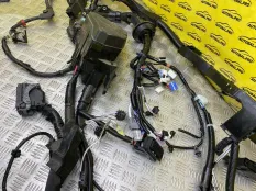 Проводка двигателя Toyota Rav 4 (XA50) (2018-н.в.) 2025 821110RM40 2.0 I
