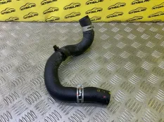 Патрубок радиатора Toyota Rav 4 (XA50) (2018-н.в.) 2025 1657224040 2.0 I