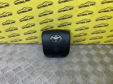 Подушка безопасности водителя Toyota Land Cruiser Prado 150 (2009-2023) 2014 4513060450C0 ВНЕДОРОЖНИК 3.0 D 1KDFTV