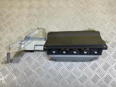 Подушка безопасности коленная Toyota Land Cruiser Prado 150 (2009-2023) 2014 7390060030 3.0 D 1KDFTV