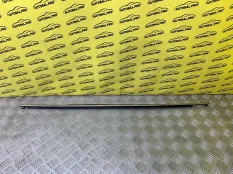 Уплотнитель стекла двери (бархотка) Toyota Rav 4 (CA40) (2012-2019) 2013 7573042040 2.2 D 2ADFTV