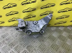 Кронштейн двигателя Mercedes-Benz GLK-Class (2008-2015) A6510940039