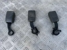 Ответная часть ремня безопасности Nissan Pathfinder (R51M) 2004-2013 2011 306833110AA ВНЕДОРОЖНИК 2.5 D YD25DDTI