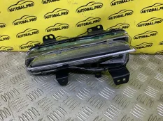 Дневной ходовой огонь Geely preface 8892500039, правый