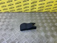 Крышка крепления сиденья Toyota Land Cruiser Prado 150 (2009-2023) 2014 7212860070 ВНЕДОРОЖНИК 3.0 D 1KDFTV