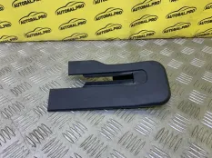 Крышка крепления сиденья Toyota Land Cruiser Prado 150 (2009-2023) 2014 7213860090 ВНЕДОРОЖНИК 3.0 D 1KDFTV