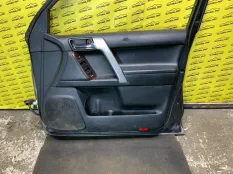 Обшивка двери передняя правая Toyota Land Cruiser Prado 150 (2009-2023) 2014 6761060E70C1 ВНЕДОРОЖНИК 3.0 D 1KDFTV