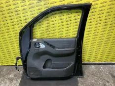 Обшивка двери передняя правая Nissan Pathfinder (R51M) 2004-2013 2011 809005X60A ВНЕДОРОЖНИК 2.5 D YD25DDTI