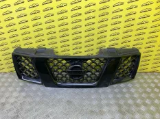 Решетка радиатора Nissan Pathfinder (R51M) 2004-2013 2007 62310EB400 ВНЕДОРОЖНИК 2.5 D YD25DDTI