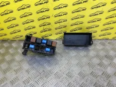 Блок предохранителей Nissan Pathfinder (R51M) 2004-2013 2007 63564197 ВНЕДОРОЖНИК 2.5 D YD25DDTI