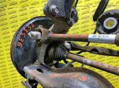 Кулак задний правый Toyota Rav 4 (XA50) (2018-н.в.) 2021 4230442090 ВНЕДОРОЖНИК 2.5 I A25AFXS